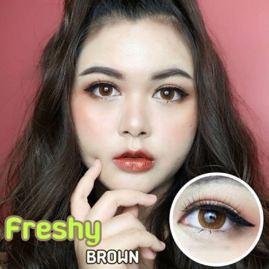 freshy-brown-1-2-บิ๊กอาย-สีน้ำตาล-น้ำตาล-ตาโต-kitty-kawaii-bigeyes-คอนแทคเลนส์-ค่าอมน้ำสูง-สายตาสั้น-ค่าสายตา-แฟชั่น