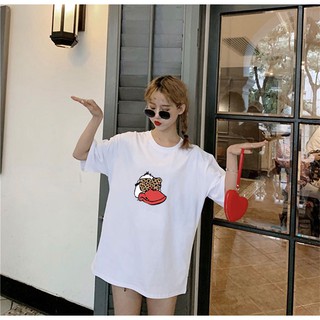เสื้อยืด ลายน้องเป็ด มีsizeให้เลือก มี 2 สี ขาว,ดำ เสื้อแฟชั่นสไตล์เกาหลี