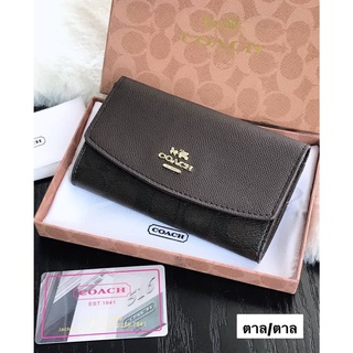 กระเป๋าสตางค์ ใบกลาง Coach wallet bag 2 พับ สีมาใหม่ พร้อมส่ง 15 สี งานสวยน่าใช้ โค้ช