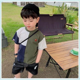 ผ้าฝ้าย 100% เด็กเสื้อยืดแขนสั้น 2022 ฤดูร้อนใหม่เวอร์ชั่นเกาหลีบางส่วนเย็บการปิดกั้นสีเสื้อยืดแขนสั้น