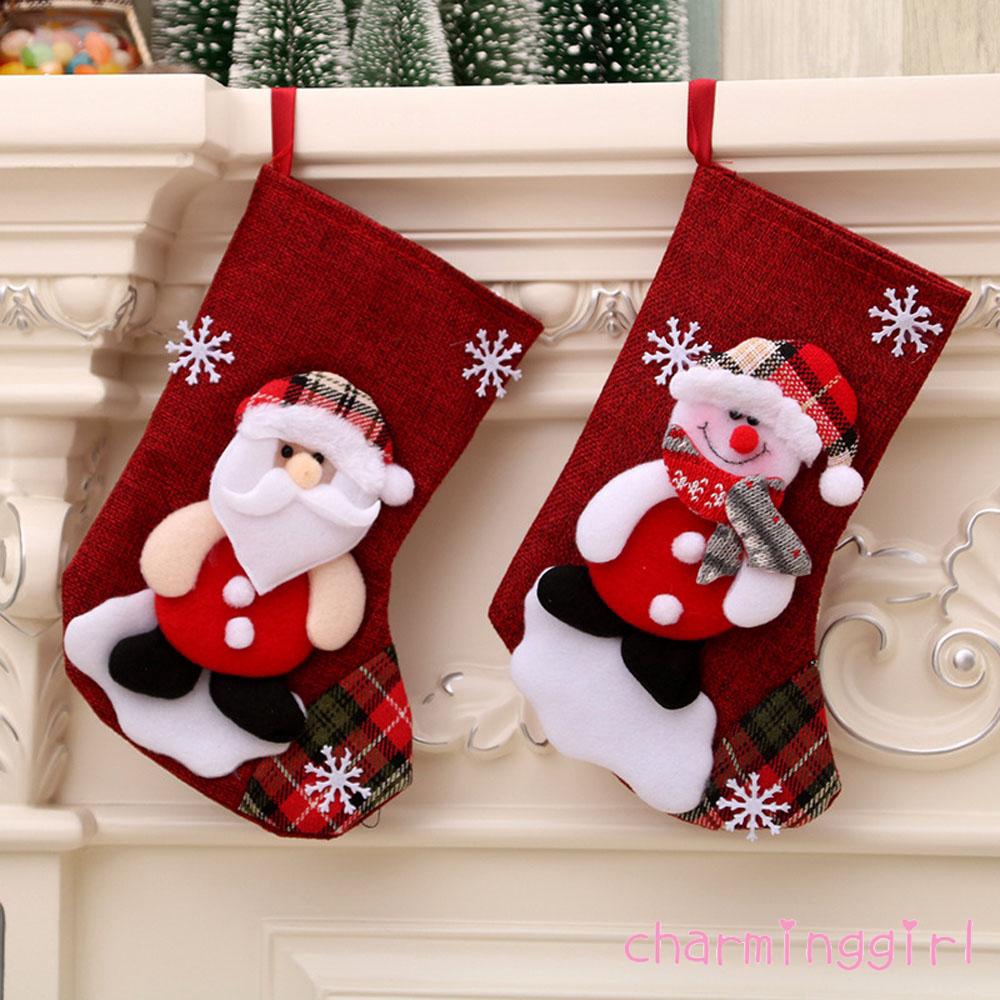 ภาพสินค้าถุงของขวัญขนม ถุงเท้าลายสก๊อต ถุงเท้าของขวัญคริสต์มาส จากร้าน charminggirlunion.th บน Shopee ภาพที่ 3