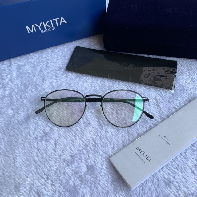 กรอบแว่น-mykita-ismo-ทรงวัยรุ่น-ขาซุปเปอร์ล็อค