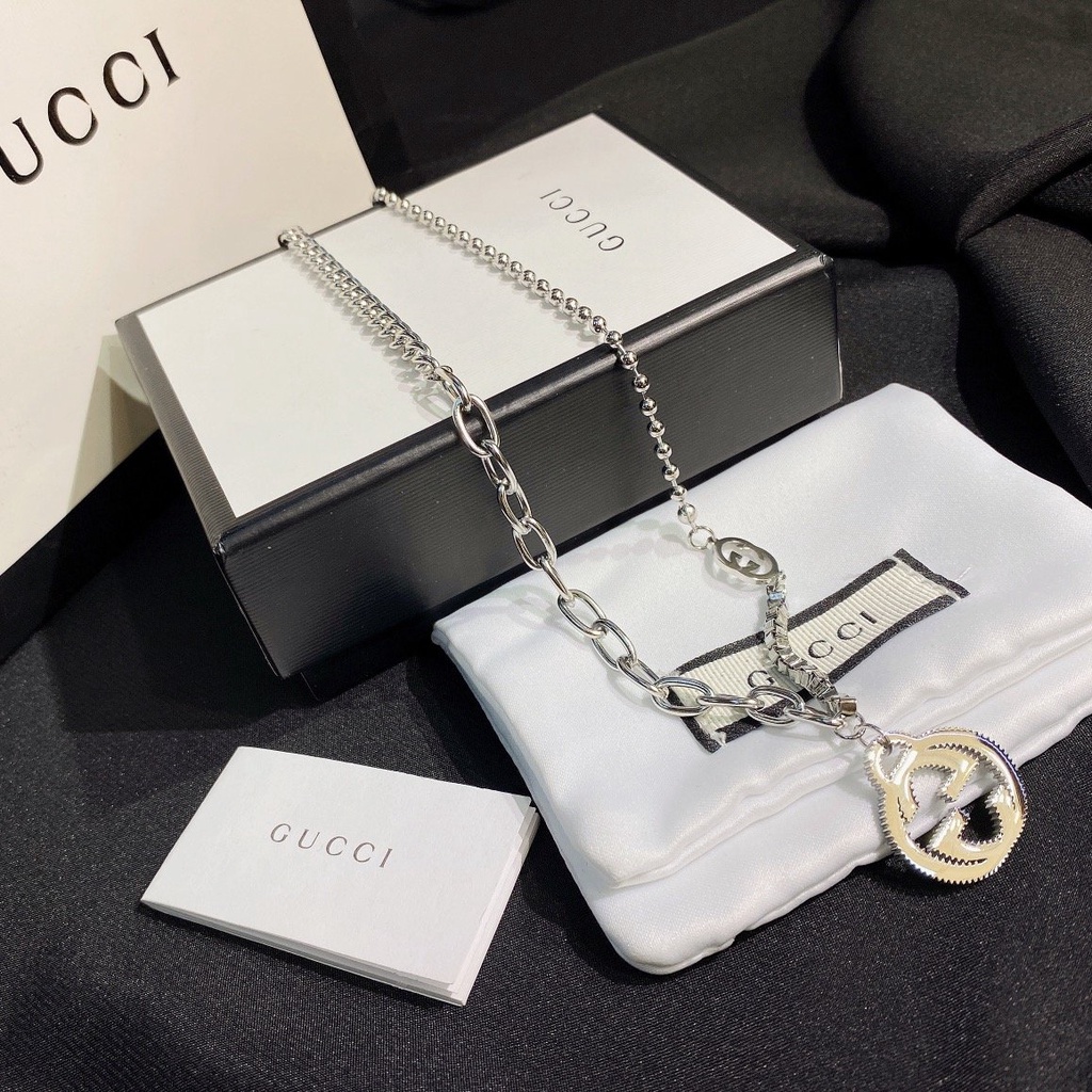 gucci-สร้อยคอโซ่ไทเทเนียม-จี้โลโก้ตัวอักษร-gg-เครื่องประดับผู้ชาย-ผู้หญิง