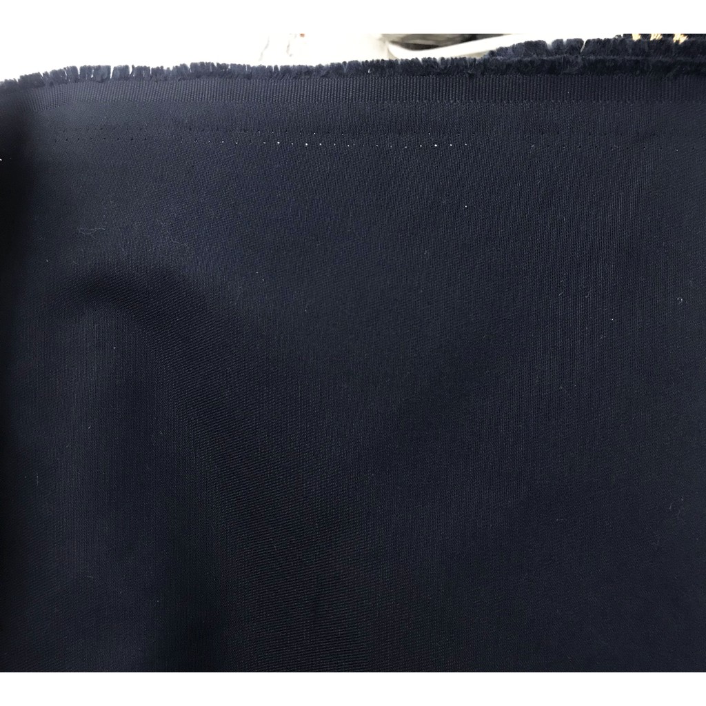 ภาพหน้าปกสินค้าผ้าเมตร ผ้าเวสปอย ผ้าตัดกางเกง คอมทวิวลายสอง หนา ผ้าตัดเครื่องแบบ หน้ากว้าง 60 นิ้ว จากร้าน zuyulsw บน Shopee
