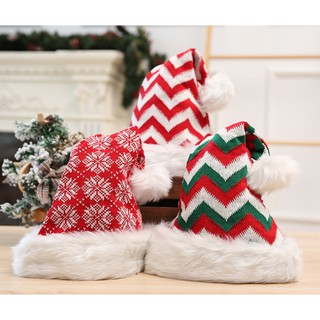 ภาพหน้าปกสินค้าChristmas Knitted Woolen Hat หมวกไหมพรม หมวกซานต้า หมวกแซนตี้ หมวกคริสมาส หมวก ซานต้า ซานตาครอส แซนตี้ คริสมาส ที่เกี่ยวข้อง