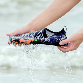ภาพขนาดย่อของภาพหน้าปกสินค้าDiving Snorkeling Shoes Wading Shoes Swimming Shoes Yoga รองเท้าลุยน้ำรองเท้าว่ายน้ำโยคะ จากร้าน ocean888.th บน Shopee