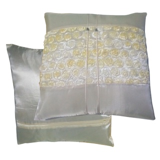 A42 - Thai Silk Pillow Covers ปลอกหมอนอิง ไหมไทยลายดอกกุหลาบ 16×16 นิ้ว 1 คู่ สีเหลืองอ่อน