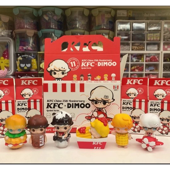 ของแท้ KFC x Dimoo Limited Series Set 6 แบบซ่อนรูปตุ๊กตาเครื่องประดับ ...