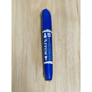 ภาพหน้าปกสินค้าArrow ปากกาเคมี 2 หัว แอโรว์ สีน้ำเงิน ที่เกี่ยวข้อง
