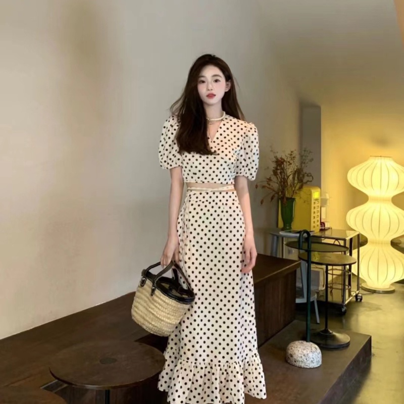 hot-sale-suit-womens-2022-new-french-bandage-polka-dot-puff-sleeve-top-high-waist-mid-length-กระโปรงหางปลา