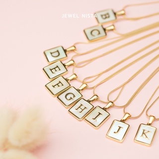 ราคาpearly alphabet necklace [gold] สร้อยคอตัวอักษรจี้เหลี่ยม