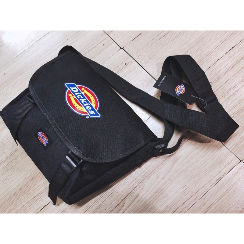กระเป๋าสะพายดิกกี้-ป้ายห้อย-พร้อมส่ง-ส่งจากกทม
