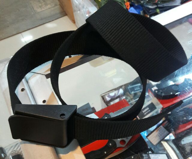 ภาพหน้าปกสินค้าSCUBA DIVING Weight belt with Buckle เข็มขัด ตะกั่ว ดำน้ำ SCUBASERVIZwithLOVE จากร้าน tec40store บน Shopee