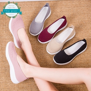 ภาพหน้าปกสินค้าแฟชั่น รองเท้าผ้าใบเพื่อสุขภาพ รองเท้าผ้าใบแบบสลิปออน  สไตล์สาวเกาหลี ที่เกี่ยวข้อง
