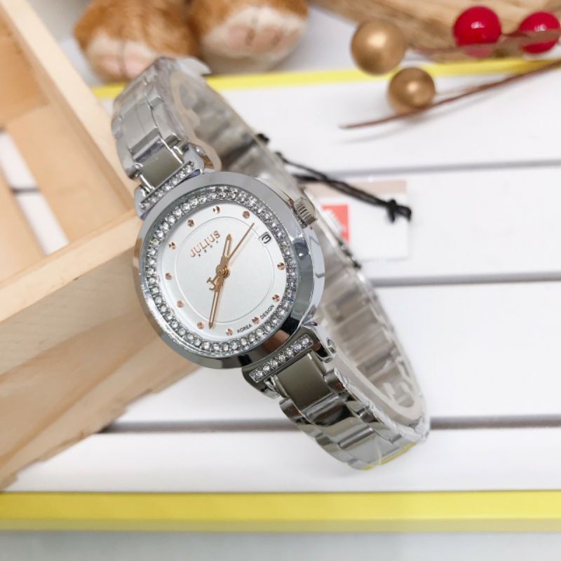 ภาพหน้าปกสินค้าJulius นาฬิกาแฟชั่นเกาหลีของแท้ % ประกันศูนย์ไทย นาฬิกาข้อมือผู้หญิง สายสแตนเลส รุ่น Ja-991 จากร้าน zonewatchtime บน Shopee