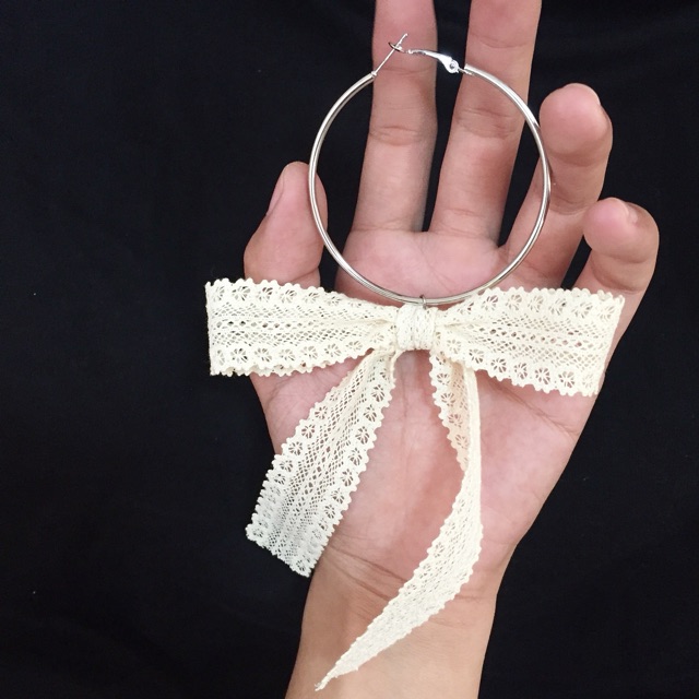 hoop-earring-with-lace-ribbon