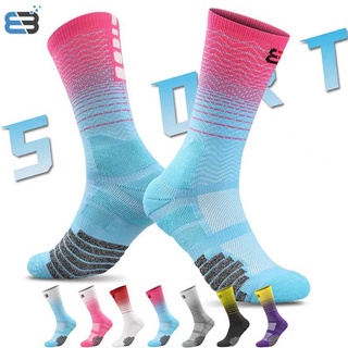 สินค้า Mid-Calf Compression Running Socks ถุงเท้าวิ่งยาวครึ่งแข้งรัดกล้ามเนื้อ สำหรับวิ่ง จักรยาน หนานุ่มใส่สบาย ระบายอากาศดี