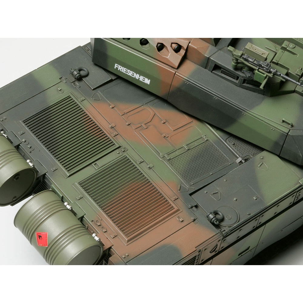 โมเดลประกอบ-tamiya-1-35-ta35362-leclerc-series-2-french-tank