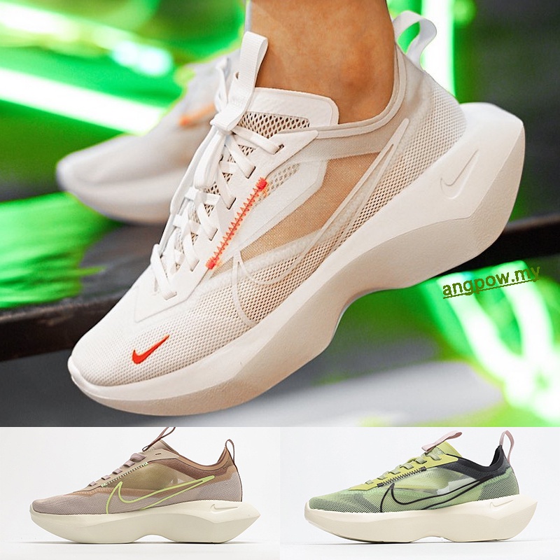 NIKE Wmns Vista Lite