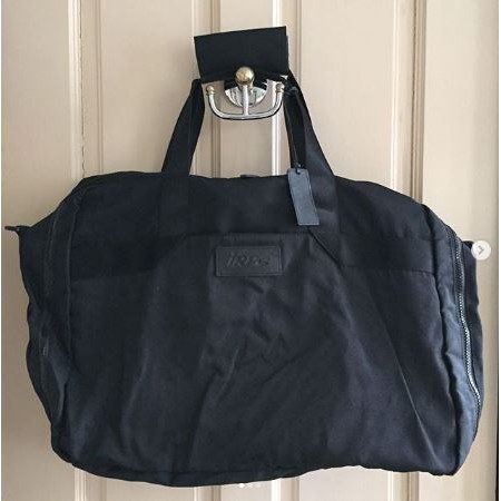 กระเป๋าถือ-irpc-กระเป๋าเดินทาง-สีดำ-ใบใหญ่-คุณภาพดีมาก-ฐานกว้าง-กระเป๋า-จุของได้เยอะมาก-มีช่องใหญ่-ช่องด้านใน-ของใหม่