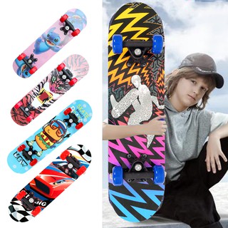 ภาพขนาดย่อของภาพหน้าปกสินค้าสเก็ตบอร์ด Double Kick 7-Layer Maple Deck Skateboard for Kids Beginners จากร้าน z523hklwj3 บน Shopee