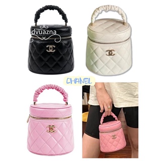 💯 ของแท้ CHANEL 22 Spring/Summer series rhombus zipper handbag cosmetic bag/large