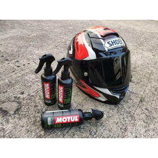 ภาพหน้าปกสินค้าสเปรย์ทำความสะอาดหมวกกันน็อค Motul ที่เกี่ยวข้อง