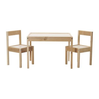 เล็ทท์ โต๊ะ+เก้าอี้ 2 ตัวทำจากไม้สน สำหรับเด็กเล็ก สีขาว