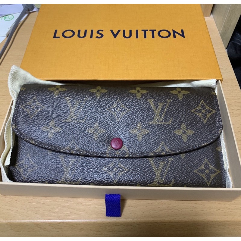 Louis Vuitton Monogram Emilie Wallet ○ Labellov ○ Buy and Sell