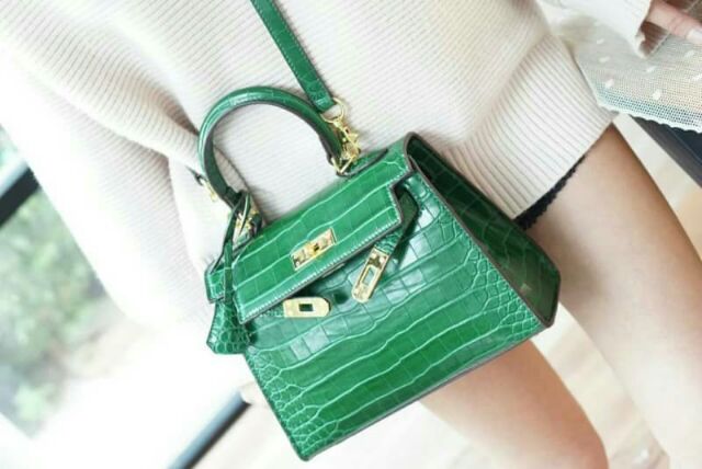 hermes-kelly-croco-bag-for-christmas