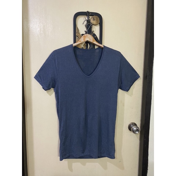 เสื้อยืดชาย uniqlo รุ่นAirism size s Shopee Thailand