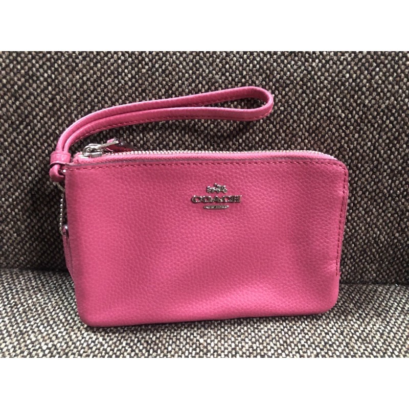 COACH แท้💯% F87590 กระเป๋าคล้องมือ Size S ซิบ Double Corner Zip