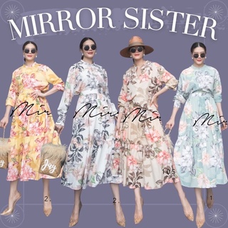 Code : 10522.6 เซทเสื้อกับกระโปรง ชุดออกงาน ชุดลายดอก งานป้าย Mirrorsister