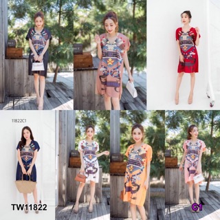 PE11822 Dress เดรสทรงตรงผ้าวูลเวฟ งานพิมพ์ลายกราฟฟิกด้านหน้า