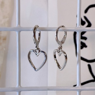 CR✿พร้อมส่ง ต่างหูหัวใจ ต่างหูน่ารัก ต่างหูแฟชั่น minimal ต่างหูเกี่ยว ไม่ต้องเจาะหู สีเงิน สไตล์เกาหลี SI12