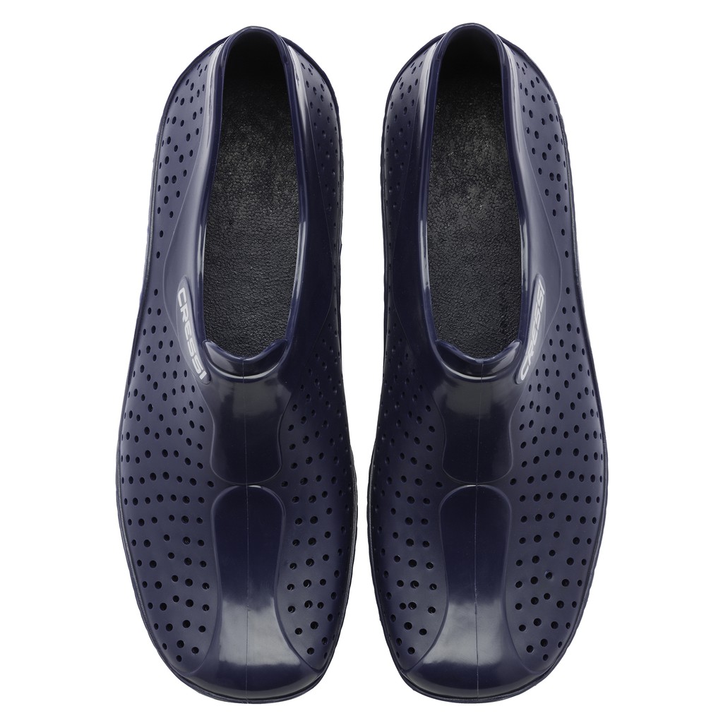 cressi-unisex-water-shoes-azure-blue-made-in-italy-รองเท้า-รองเท้าผู้ใหญ่ลุยน้ำ
