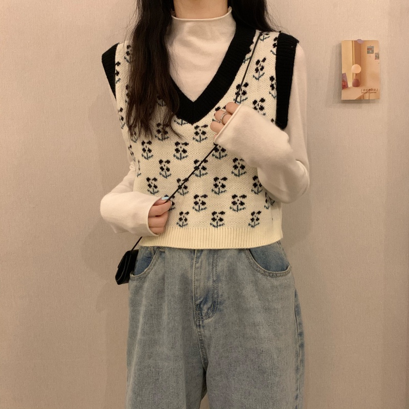 chemisegrace-พร้อมส่ง-เสื้อกั๊กไหมพรมเกาหลี-เสื้อกั๊กผ้าถัก-คอวี-ลายดอกไม้-แบบสวมหัว-น่ารักสุดๆจ้า-ทรงหลวม-23165
