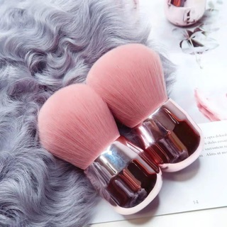 สินค้า แปรงคาบูกิ ปอมปอม (B-A008) แปรงปัดแป้ง Kabuki Brush 💗