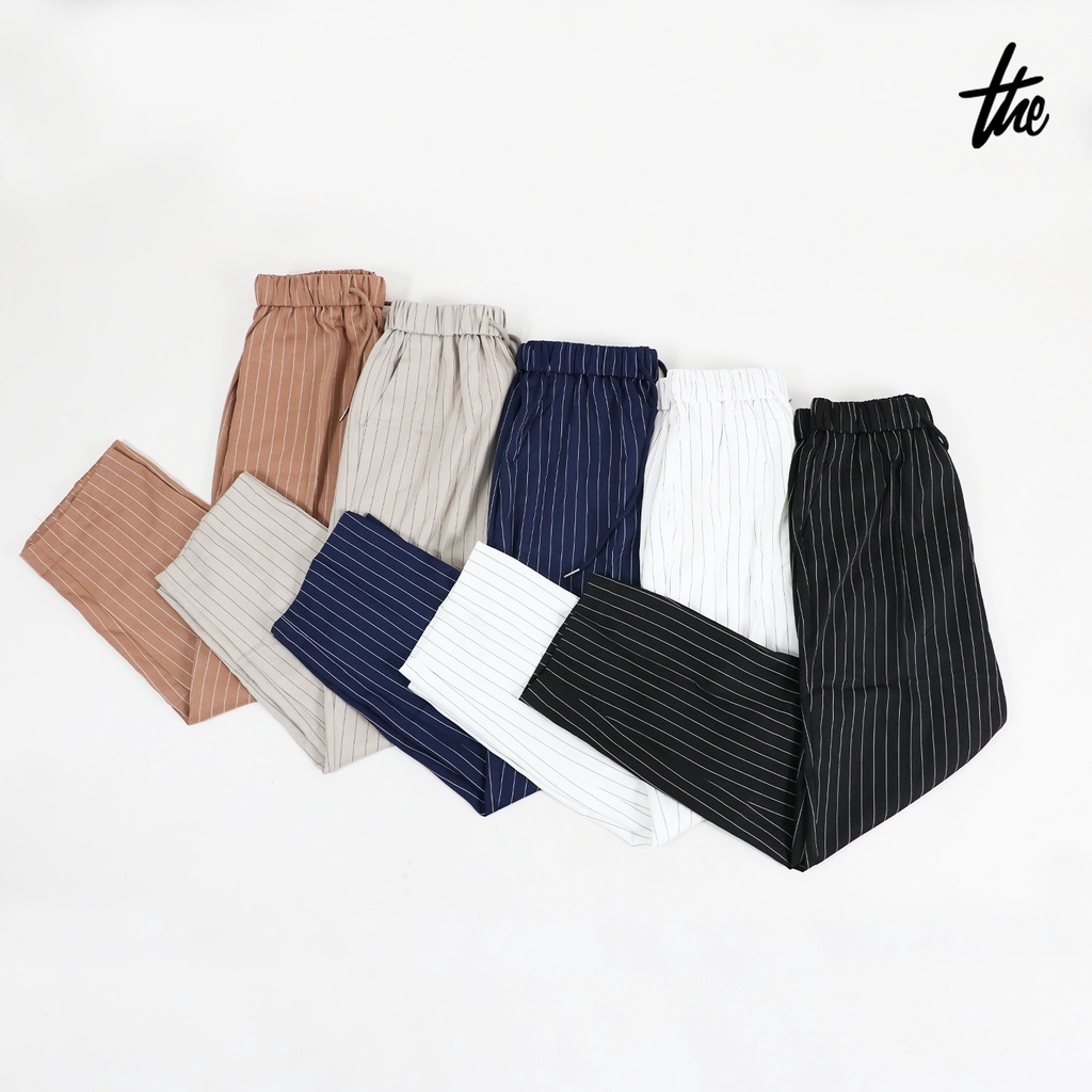 ภาพหน้าปกสินค้าUrthe - กางเกงขายาวเอวยืด รุ่น STRIPED PANTS จากร้าน urthe.official บน Shopee