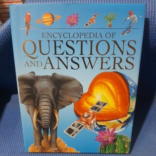 ENCYCLOPEDIA OF QUESTIONS AND ANSWERS(มือสองภาษาอังกฤษปกแข็งสภาพสวยๆ)