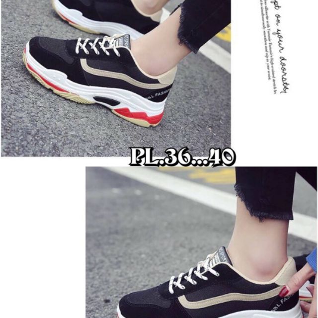 รองเท้าผ้าใบ-36-40-ราคา-650บาท