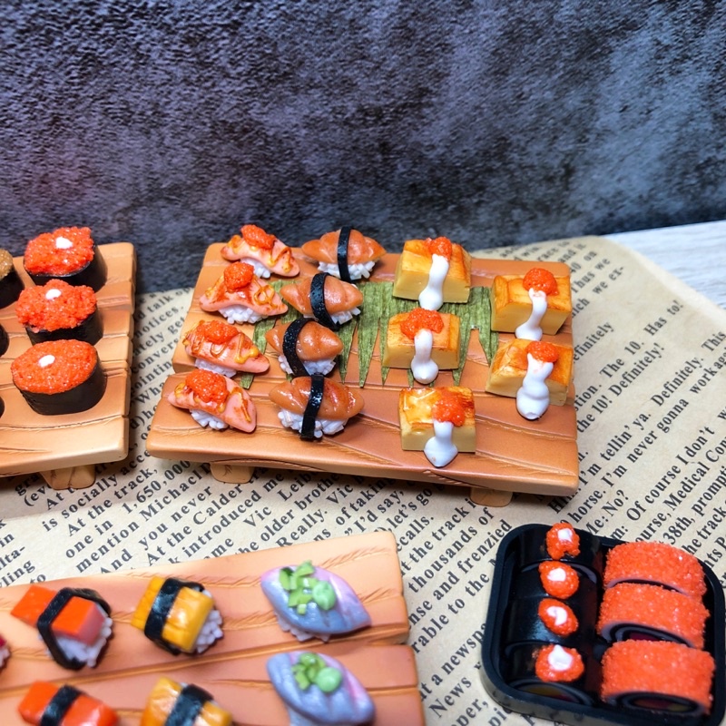ภาพสินค้าซูชิ ซูชิจิ๋ว ซูชิดินปั้นจิ๋ว มีหลายแบบ ของจิ๋ว miniature อาหารจิ๋ว จากร้าน phonsudam บน Shopee ภาพที่ 4