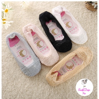 (พร้อมส่ง) ถุงเท้าลายลูกไม้ มีกันลื่น sole anti-slip ยืดหยุ่นสูง ใส่สบาย ดูดซับเหงื่อ