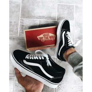 สินค้า Vans old school💯% แวนส์โอสคูลสีดำ แถมกล่อง