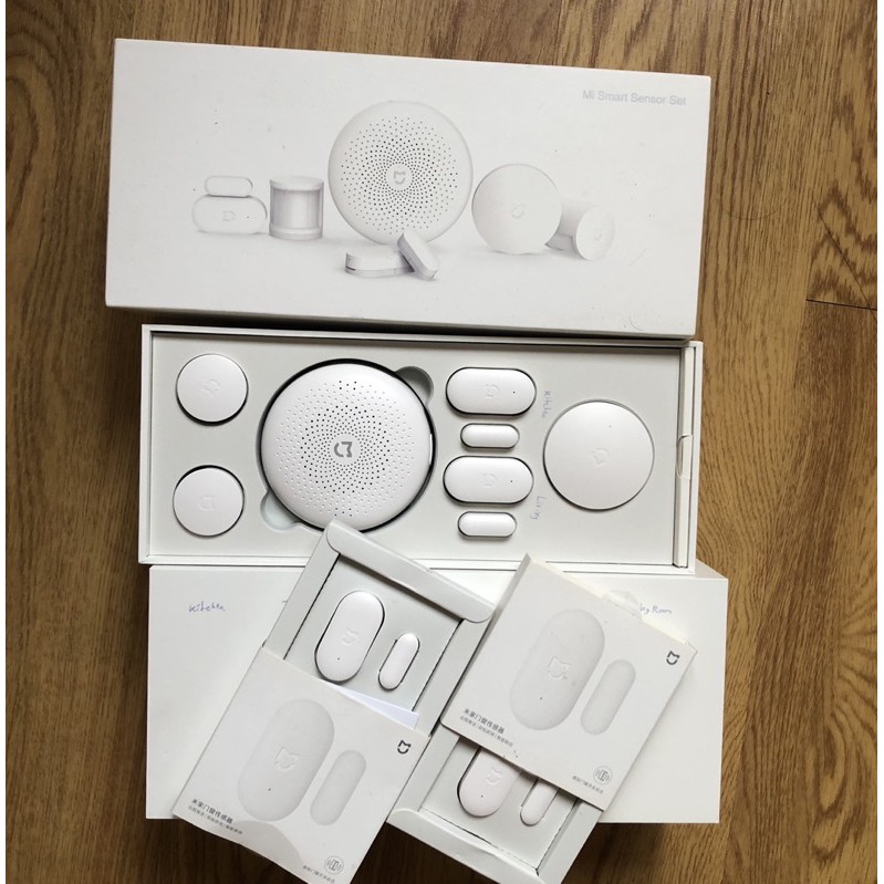 ขาย MI Smart Sensor set ยกชุดตามภาพ เป็นมือสอง แต่ยังไม่ได้ใช้จริง ...