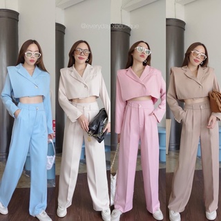 สวยไม่ซ้ำฉบับสาว working women 👏🏻(530฿ฟรีส่ง) เสื้อสูททรงครอป ไม่ยาวไม่สั้นเกินไป แมชท์กางเกงดีเทลเก๋กรุบ ขอบเอวสองชั้น