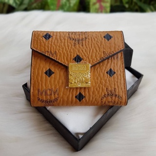 PATRICIA THREE-FOLD WALLET IN VISETOS