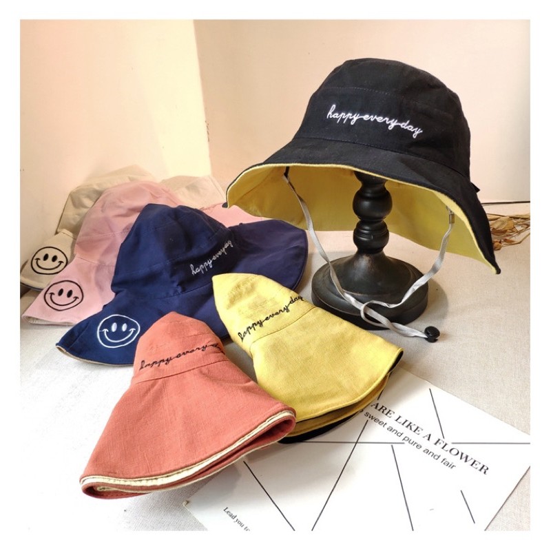 ภาพสินค้าR.103 พร้อมส่ง หมวกแฟชั่น Bucket มีสายคล้องคาง หมวกใส่ได้2ด้าน หมวกบักเก็ตมี 8 สี R.103 จากร้าน t4z0xvgjd3 บน Shopee ภาพที่ 5