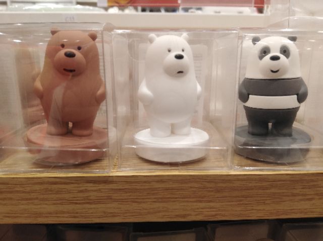 ภาพหน้าปกสินค้าตุ๊กตา We bare bear โมเดลแก๊งหมีๆ ตุ๊กตาหน้ารถ ฟิก​เกอร์​หมี Figure สินค้าแท้จาก Miniso โมเดล ของเล่น ของสะสม Model จากร้าน kormadika บน Shopee