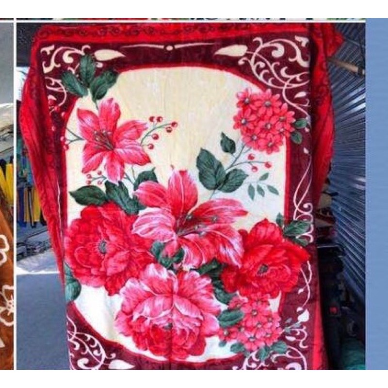 ภาพสินค้าผ้าห่มขน6ฟุต หนาวแล้ว ต้องการผ้าห่มต้องผ้าห่มขนเลยอุ่นสบายกำลังดี จากร้าน puttipongkraikrun บน Shopee ภาพที่ 2
